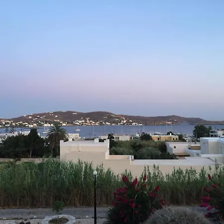 Aparthotel Galini & 3*