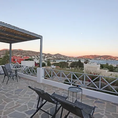 Galini & 3* Finikas (Syros)