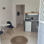 Aparthotel Galini &