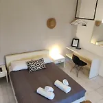 Galini & 4*