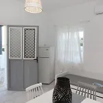 Aparthotel Galini & 4*