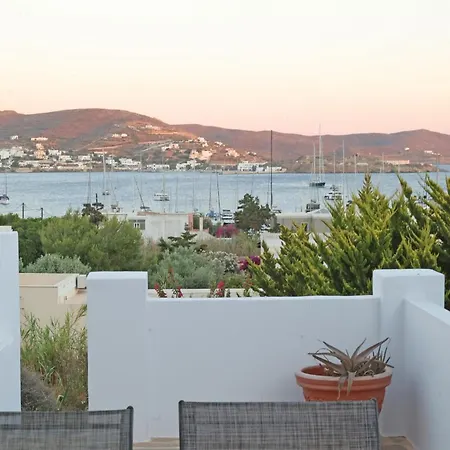 Galini & Finikas (Syros)