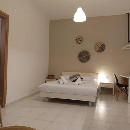 Galini Rooms&apartments Finikas (Syros)